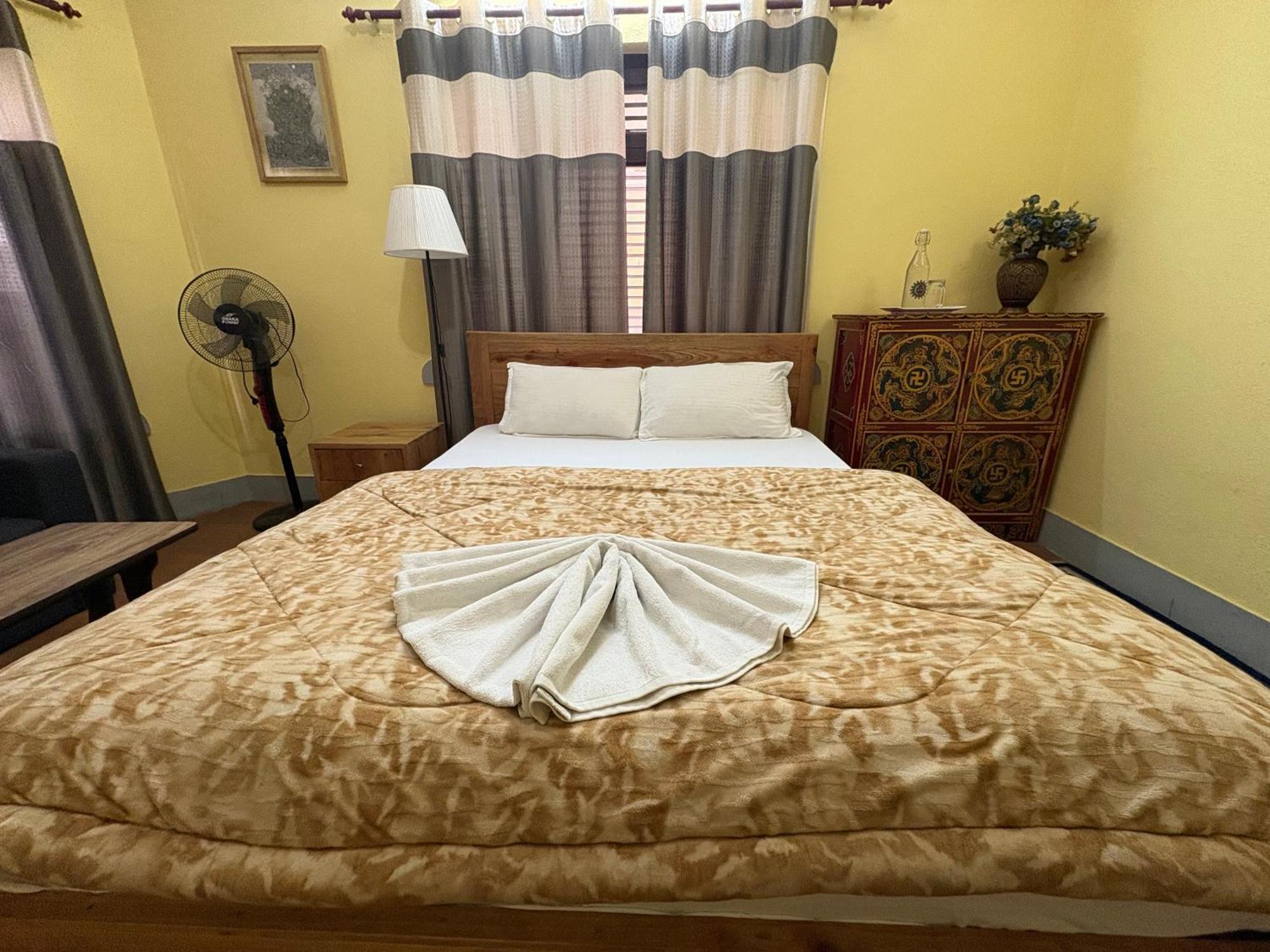 Drakon Nest Homestay Катманду Екстер'єр фото