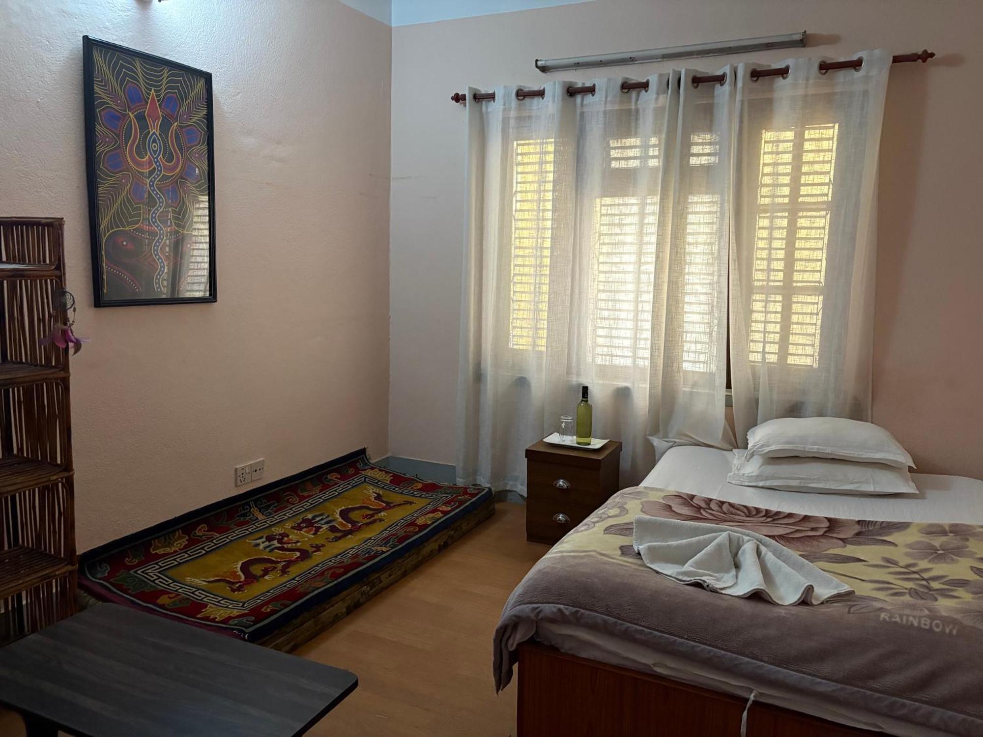 Drakon Nest Homestay Катманду Екстер'єр фото